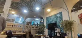 کافه بادوما خانه امن خانواده ها در محله بکایی قم