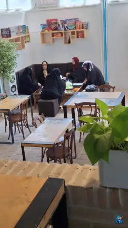 عکس کافه بادوما خانه امن خانواده ها در محله بکایی قم 6