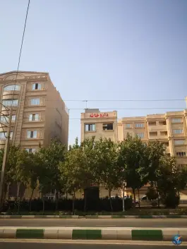 عکس داروخانه دکتر مؤمن در انسجام قم 2