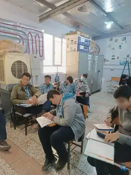 عکس هنرستان پسرانه دوره دوم صنعت و هنر در بلوار امام خمینی مشهد 2