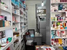داروخانه دکتر صادق بازوند در چقابل