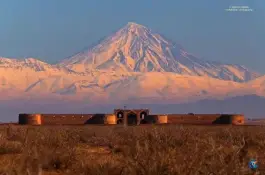 عکس کاروانسرای دیر گچین در قم 2