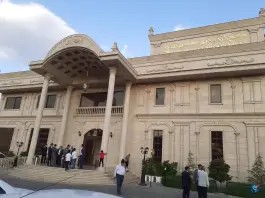 عکس عمارت زرین در بلوار صیاد شیرازی زنجان 2
