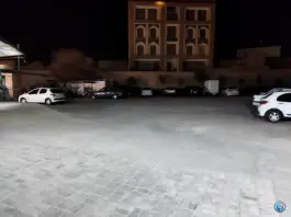 عکس پارکینگ و کارواش گذرخان در محله خاکفرج قم 3