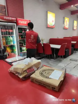 عکس فست فود رنجبر در گلشهر مشهد 2