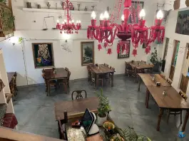 عکس رستوران سنتی می جان در محله کوی نصر تهران 2