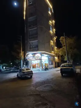 فست فود زیتون طلایی در شهرک بهارستان مشهد