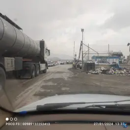 عکس پارکینگ ماشین سنگین شبانه روزی صاحب الزمان اصفهان 2