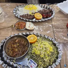 عکس رستوران نمونه در محله بلوار امین و ساحلی قم 2