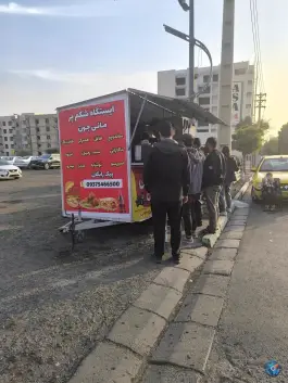 عکس فست فود فلافلی مانی جون در باغستان غربی کرج 3