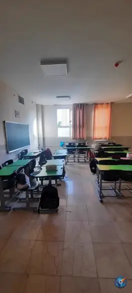 دبستان دخترانه شاهد عبدیزدان در محله دو طفلان اصفهان