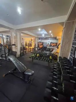 عکس باشگاه بدنسازی زئوس در اشتراکی شمالی کرج 5