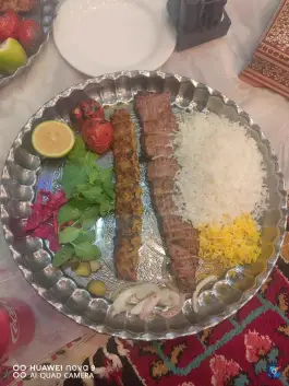 عکس سفره خانه سنتی باغ صبا در زنبیل آباد قم 5