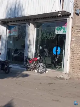 عکس داروخانه شبانه روزی شیخ الرئیس در محله مسجد امام حسن قم 3