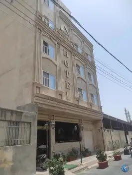 عکس هتل کاظمین در محله میدان نو قم 1