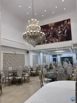 عکس کافه رستوران و تالار پذیرایی والا در ولیعصر قم 3
