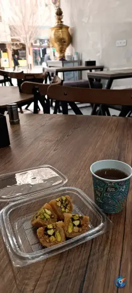 شاورما و فست فود لبنان در محله عشقعلی قم