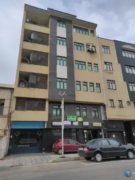 عکس ساختمان آذر _ دکتر جدی در محله فلسطین شیراز 2