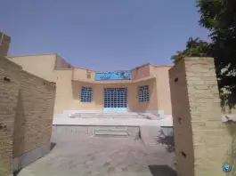 عکس استخر صدف مهریز یزد 2