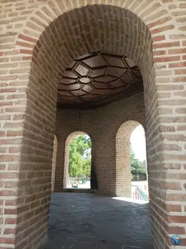 عکس عمارت کلاه فرنگی قصر در محله قصر تهران 2
