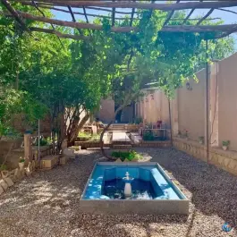 عکس عمارت دلگشا، اقامتگاه بومگردی در ماهان 8