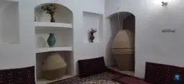 عکس عمارت دلگشا، اقامتگاه بومگردی در ماهان 10