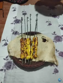 سفره خانه سنتی سیروان در سروآباد