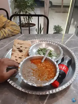 عکس شله درباری در محله ایثار مشهد 2