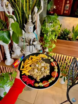 عکس کافه صبحانه آتما در گلستان تهران 7