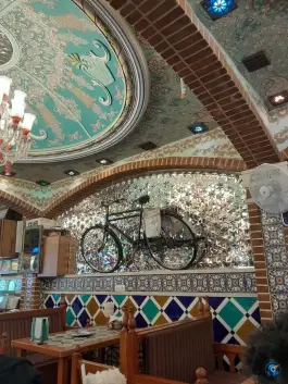 سفره خانه جلفا در جوادیه تهران