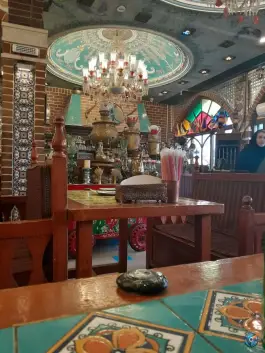 عکس سفره خانه جلفا در جوادیه تهران 3