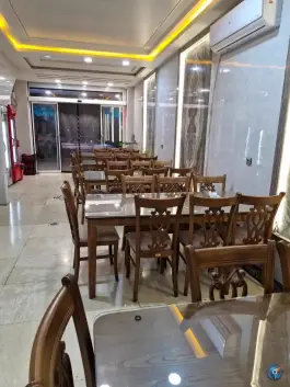 کبابی گل گندم، محله لعلی اراک