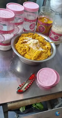 عکس ساندویچ دلوین در محله قلعه کامکار قم 6