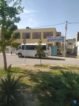 هنرستان شهید موحدی در محله وحید اصفهان
