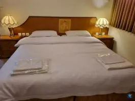 عکس هتل قصر در محله گذر قلعه قم 8