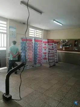 دبیرستان خرسندیان در محله عفیف آباد شیراز