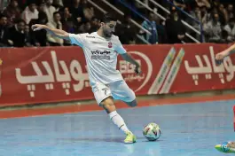 عکس ورزشگاه پیروزی در محله مفتح اصفهان 2
