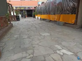 عکس باربیکیو حسن رشتی در محله دینکان - منصورآباد شیراز 2
