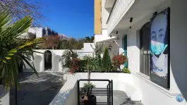 عکس درمانگاه تخصصی دندانپزشکی زندیه در محله مهدی آباد شیراز 2