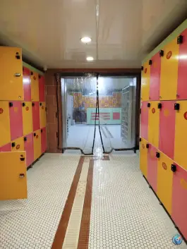 عکس استخر نور در محله گورتان اصفهان 2