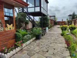 عکس رستوران و پلوکبابی باغ ایرونی در بالا محله کورنده لاهیجان 6