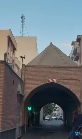 عکس چهارسوق چوبی، محله فروزش (امیر بهادر)، تهران 10