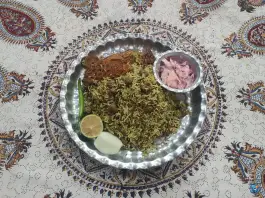 عکس غذای بیرون بر خوان پارسی در محله فلسطین شیراز 5