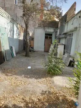 عکس هنرستان تربیت بدنی حافظ اعتمادی در محله ولیعصر مشهد 2