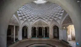 عکس عمارت شترگلو ماهان 9
