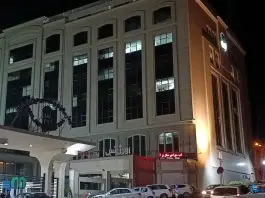 عکس بیمارستان میلاد اصفهان در محله جانبازان 8