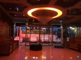 عکس هتل آپارتمان نیاوران در محله آزادگان قم 3