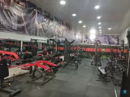 عکس باشگاه بدنسازی پلاتین در محله ولیعصر مشهد 2