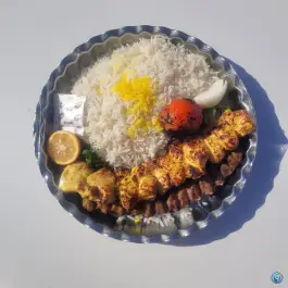 عکس بیرون بر حمید «ایستگاه غذا» در بلوار کوثر شیراز 2