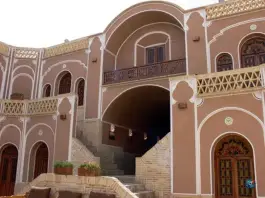 هتل کاروانسرای مشیر یزد در محله امام زاده